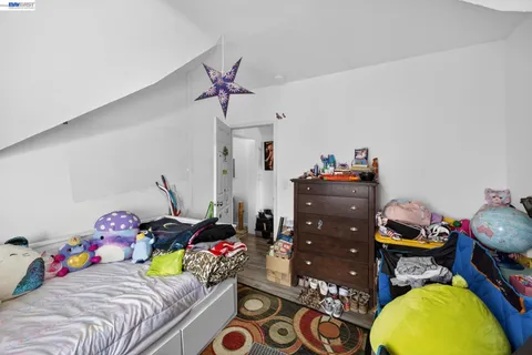 $999,000 | 600 Silliman Street, San Francisco, CA 94134