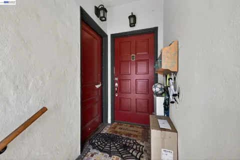 $999,000 | 600 Silliman Street, San Francisco, CA 94134