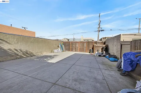 $999,000 | 600 Silliman Street, San Francisco, CA 94134