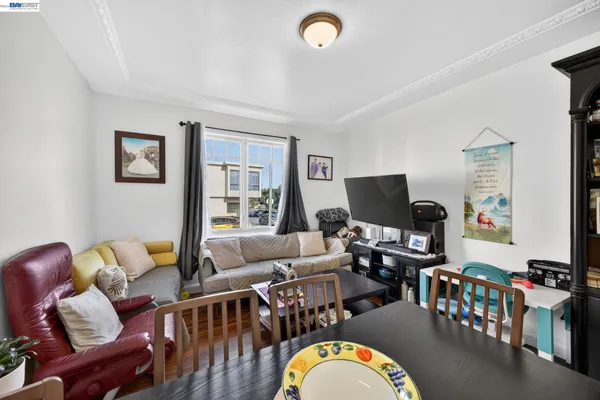$999,000 | 600 Silliman Street, San Francisco, CA 94134