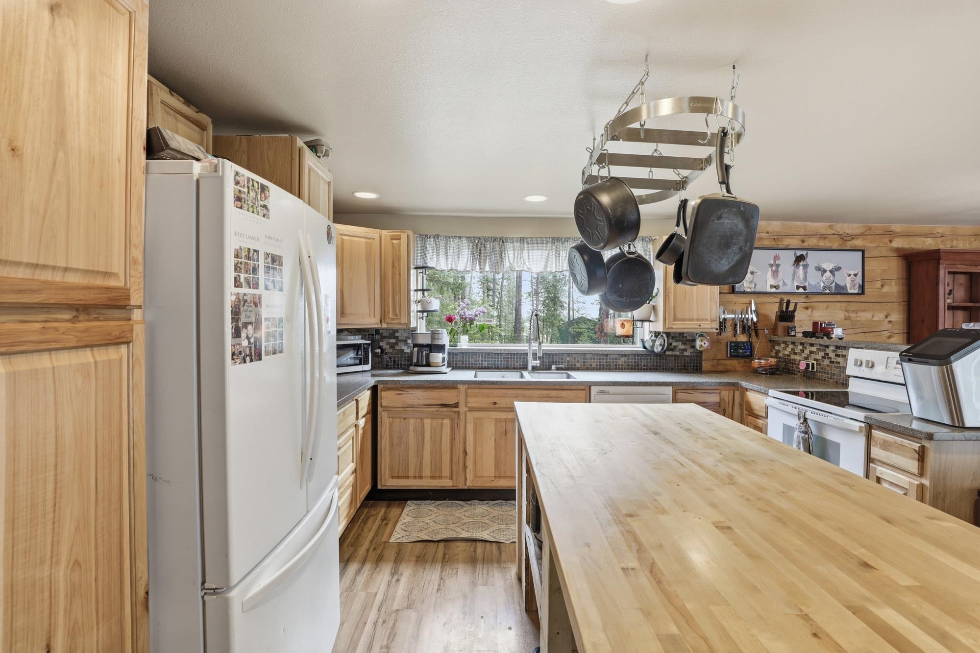 5220 Hattery-Owens Road Deer Park, WA 99006 - Photo 8 of 46