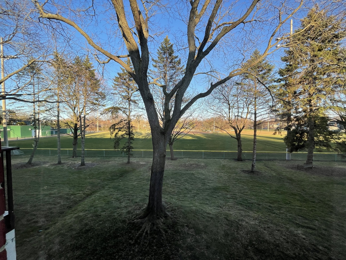 800 Ridge Road, Unit 204 Wilmette, IL 60091 - Photo 7 of 10 a view of outdoor space with green field