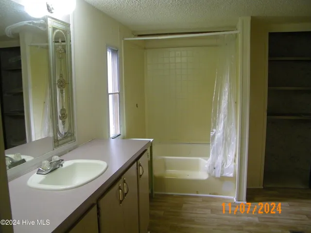 $129,900 | 3570 Highway 83, Maxton, NC 28364