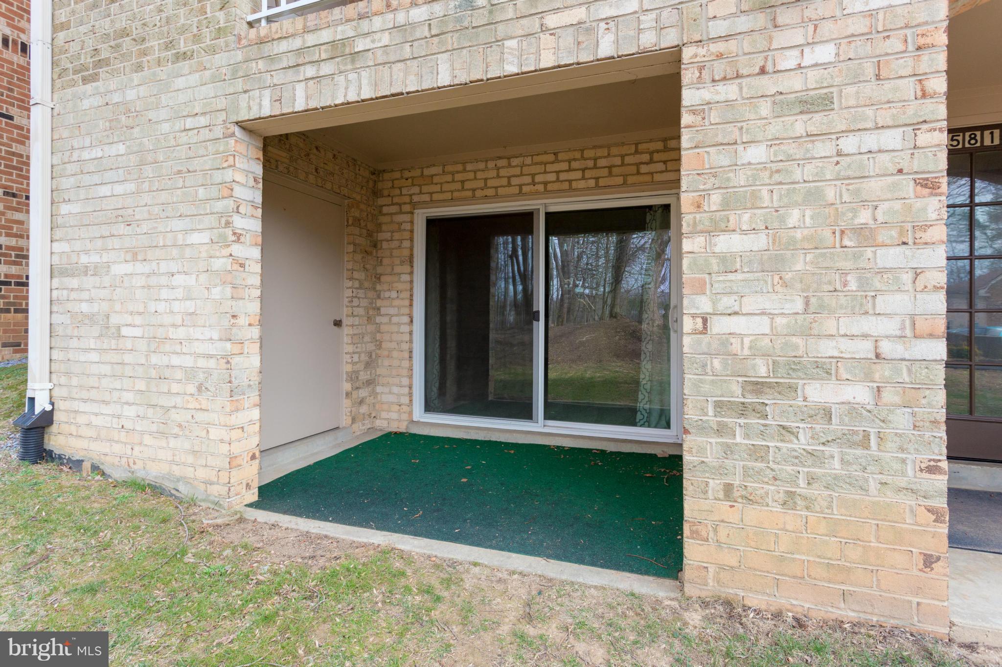 5812 Cove Landing Road, Unit 102 Burke, VA 22015 - Photo 27 of 30 Back Porch