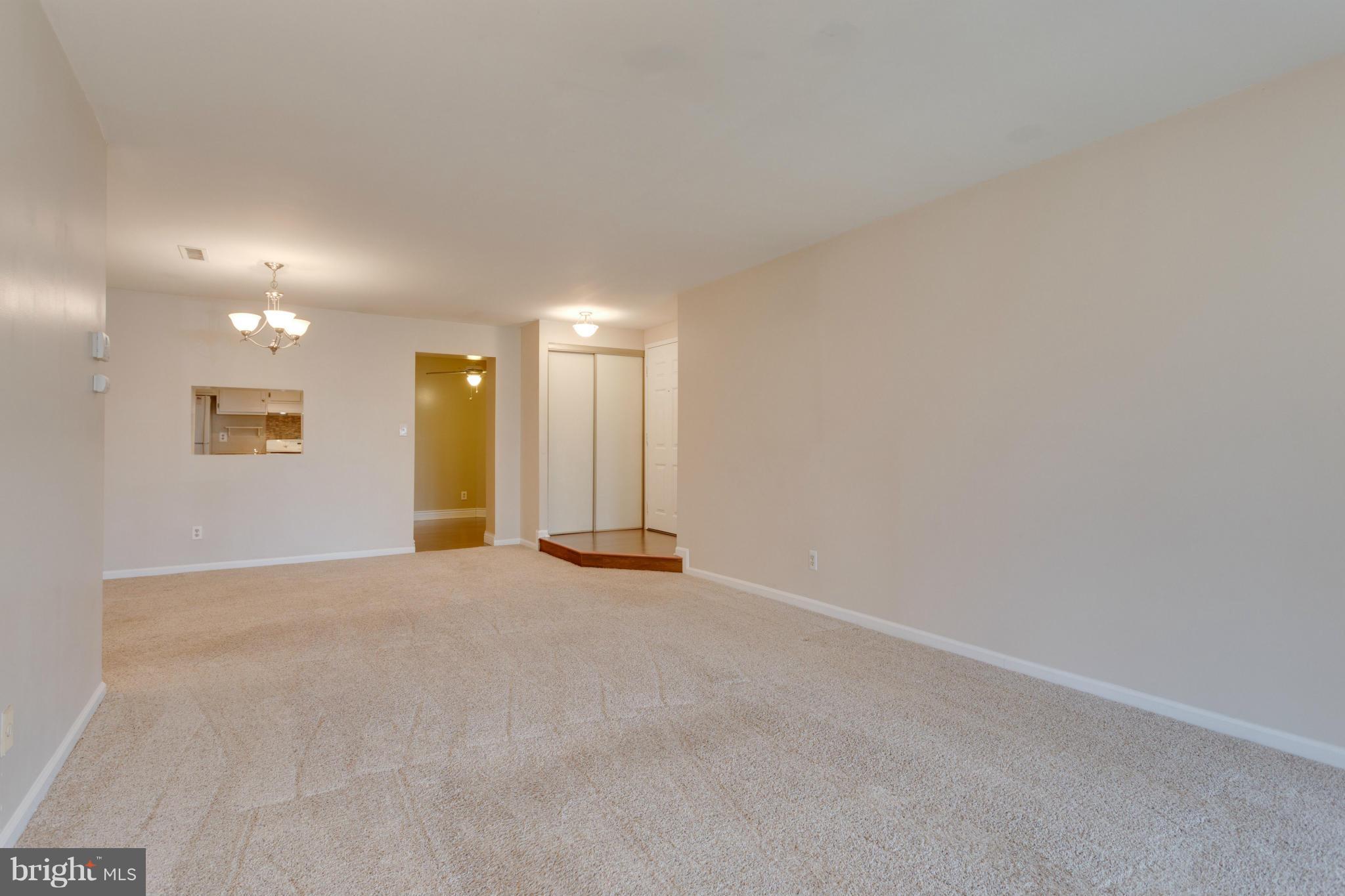 5812 Cove Landing Road, Unit 102 Burke, VA 22015 - Photo 8 of 30 Family Room