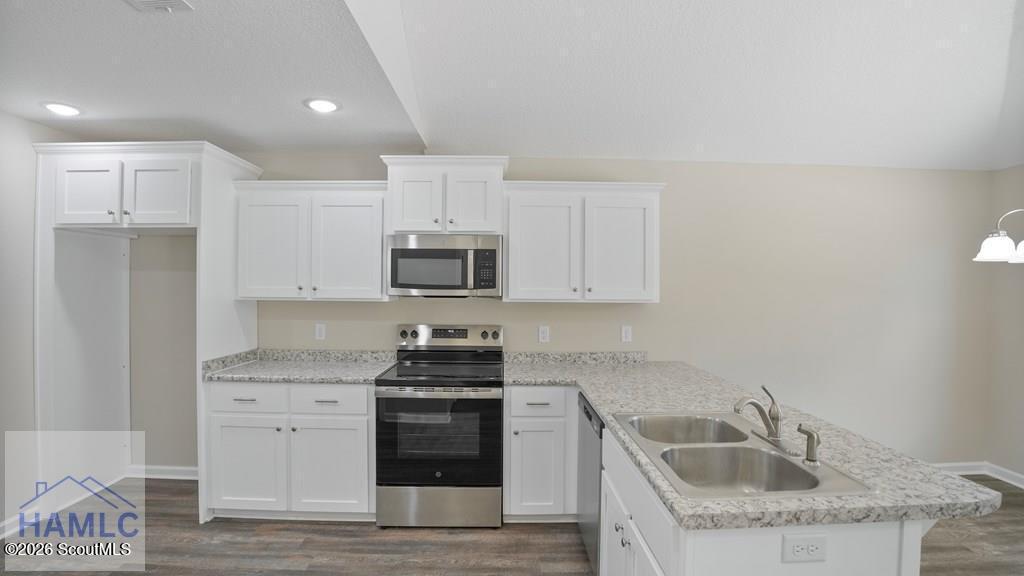 125 Pine Ridge Road Jesup, GA 31545 - Photo 10 of 14