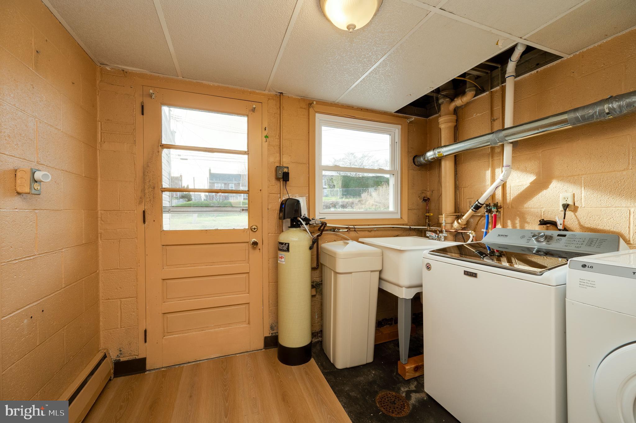 3346 Sheidy Avenue Reading, PA 19605 - Photo 22 of 35 a room with storage and utility