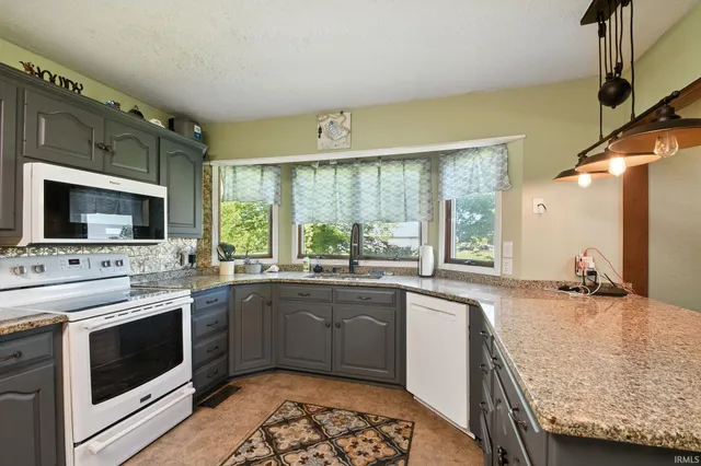 $365,000 | 5371 East 500th Road North, Michigantown, IN 46057