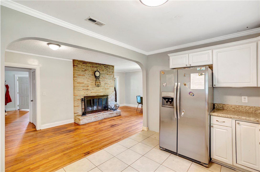 503 Eskew Circle Anderson, SC 29621 - Photo 6 of 22 Kitchen