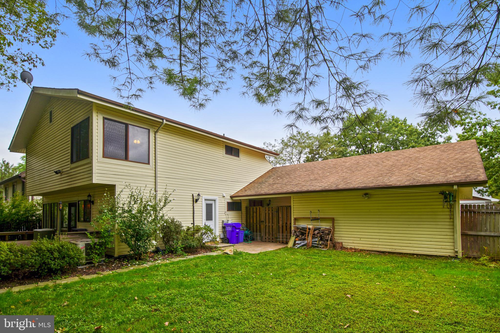 18905 Glendower Road Gaithersburg, MD 20879 - Photo 11 of 77 Gallery Image 11