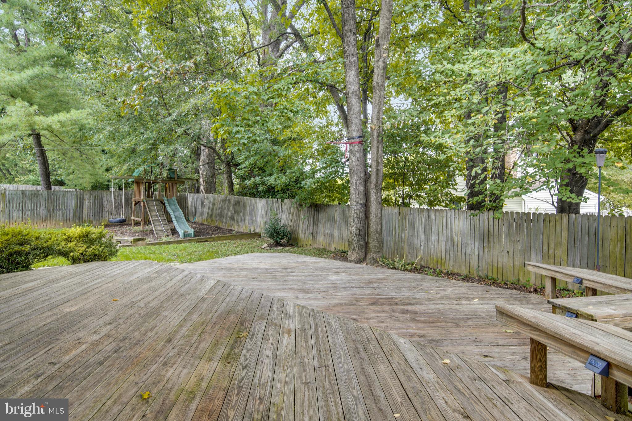 18905 Glendower Road Gaithersburg, MD 20879 - Photo 17 of 77 Gallery Image 17