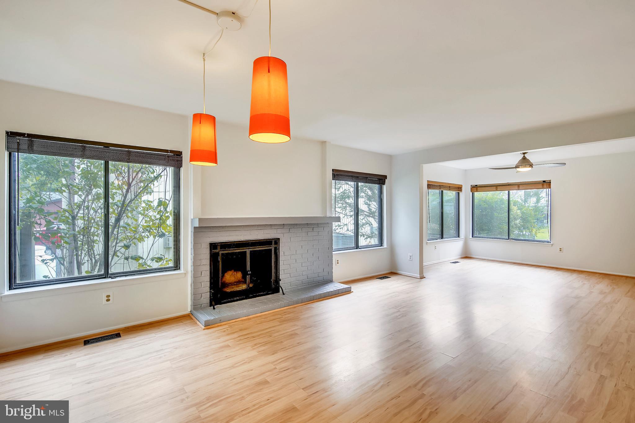 18905 Glendower Road Gaithersburg, MD 20879 - Photo 29 of 77 Gallery Image 29