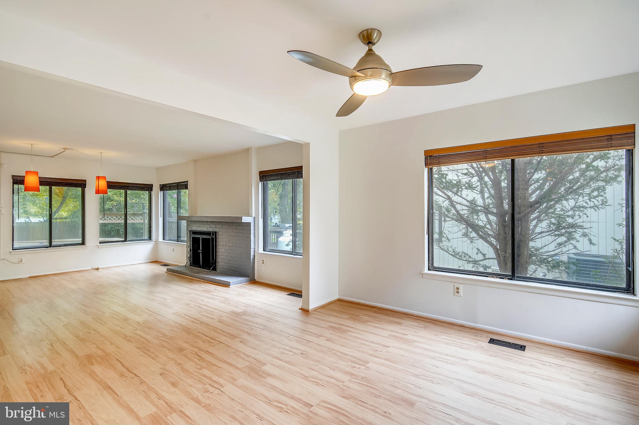 18905 Glendower Road Gaithersburg, MD 20879 - Photo 42 of 77 Gallery Image 42