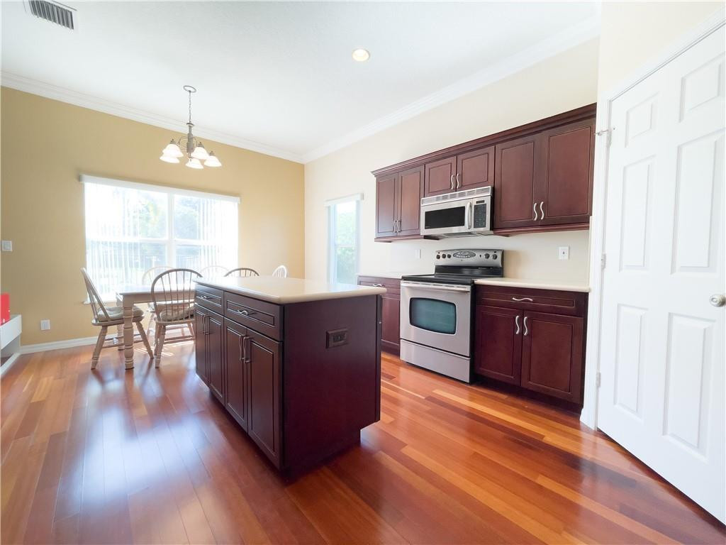 17100 Griffin Road Southwest Ranches, FL 33331 - Photo 7 of 46 Photo 7