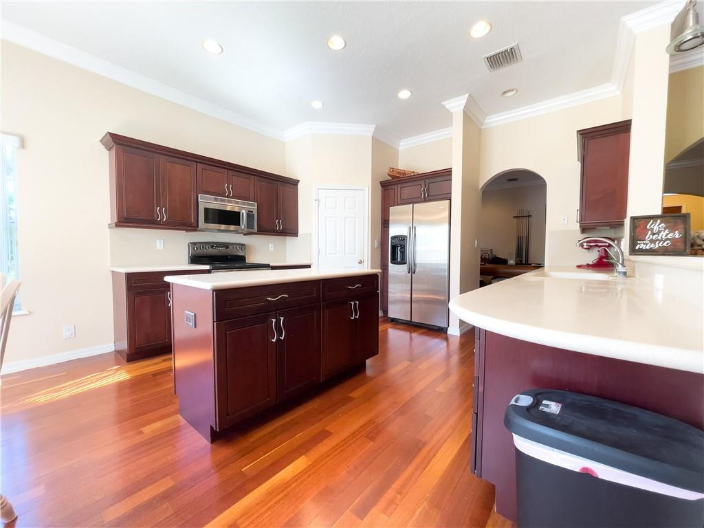 17100 Griffin Road Southwest Ranches, FL 33331 - Photo 9 of 46 Photo 9