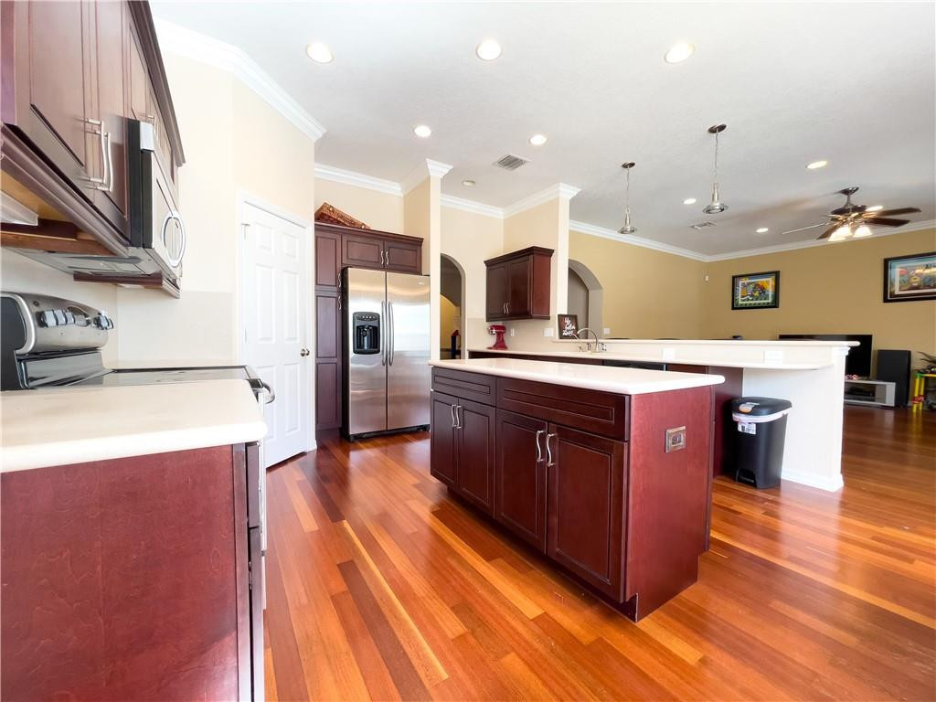 17100 Griffin Road Southwest Ranches, FL 33331 - Photo 10 of 46 Photo 10