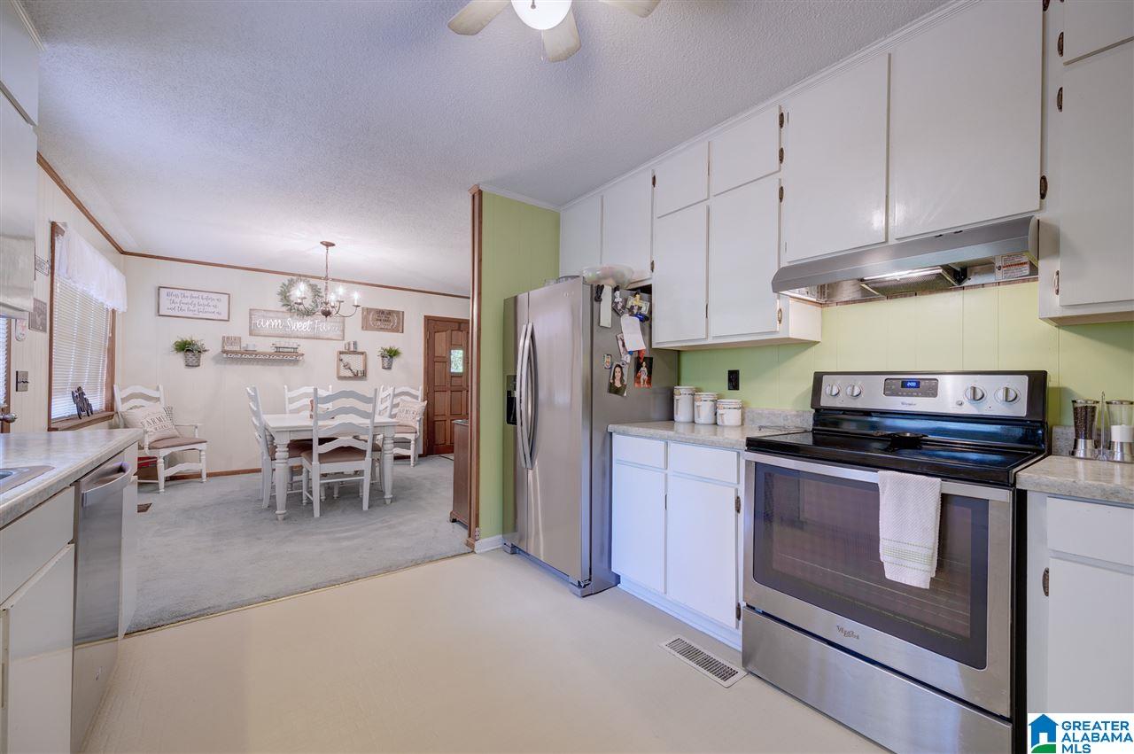 1181 Joy Road Hayden, AL 35079 - Photo 7 of 44