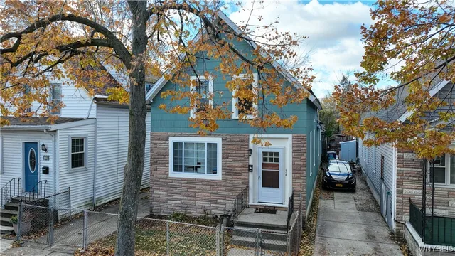 $2,200 | 36 19th Street, Buffalo, NY 14213