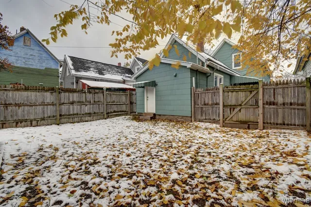 $2,200 | 36 19th Street, Buffalo, NY 14213