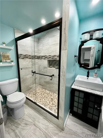 $2,200 | 36 19th Street, Buffalo, NY 14213