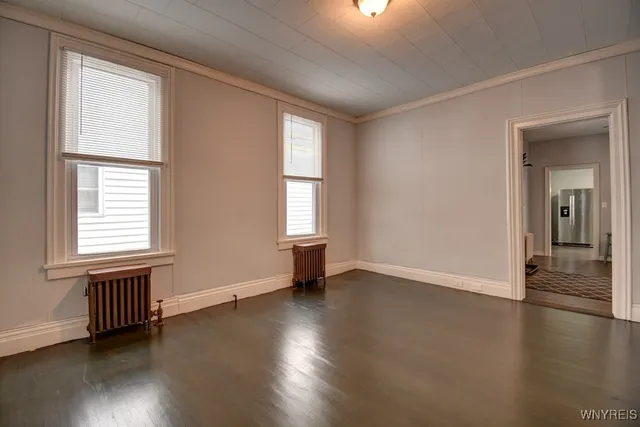 $2,200 | 36 19th Street, Buffalo, NY 14213