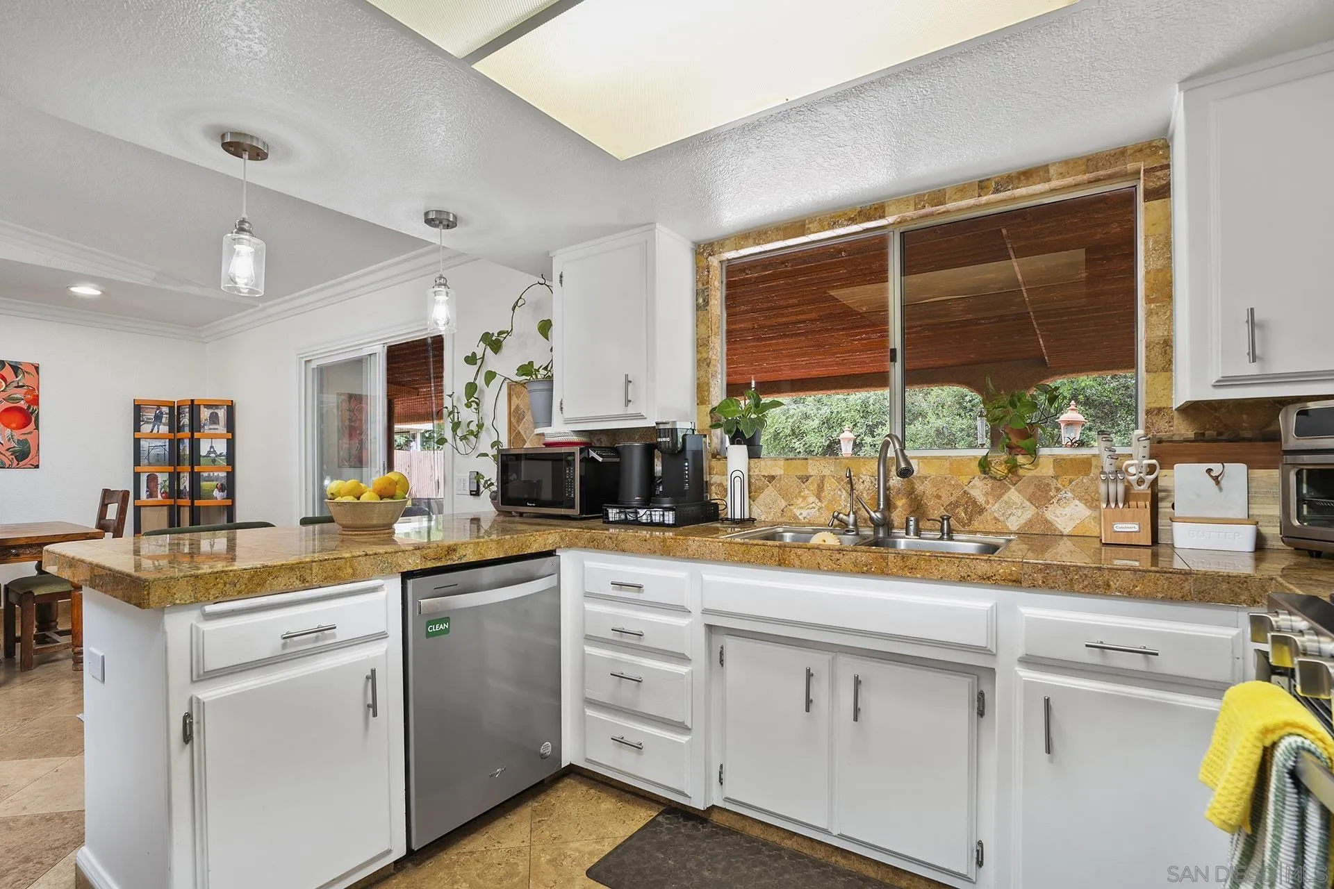 2551 Buena Rosa Fallbrook, CA 92028 - Photo 20 of 51 Gallery Image 20