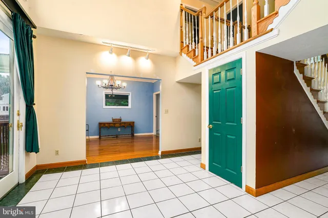 a view of a entryway door of the house