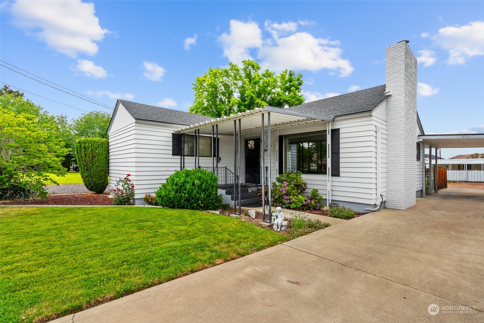 3001 Powerhouse Road Yakima, WA 98902 - Photo 2 of 21 Gallery Image 2