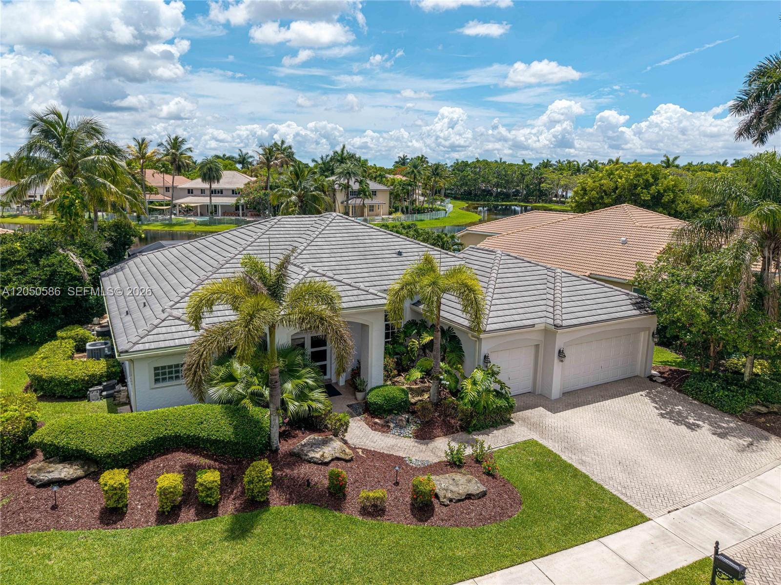 3855 Oak Ridge Circle Weston, FL 33331 - Photo 4 of 58