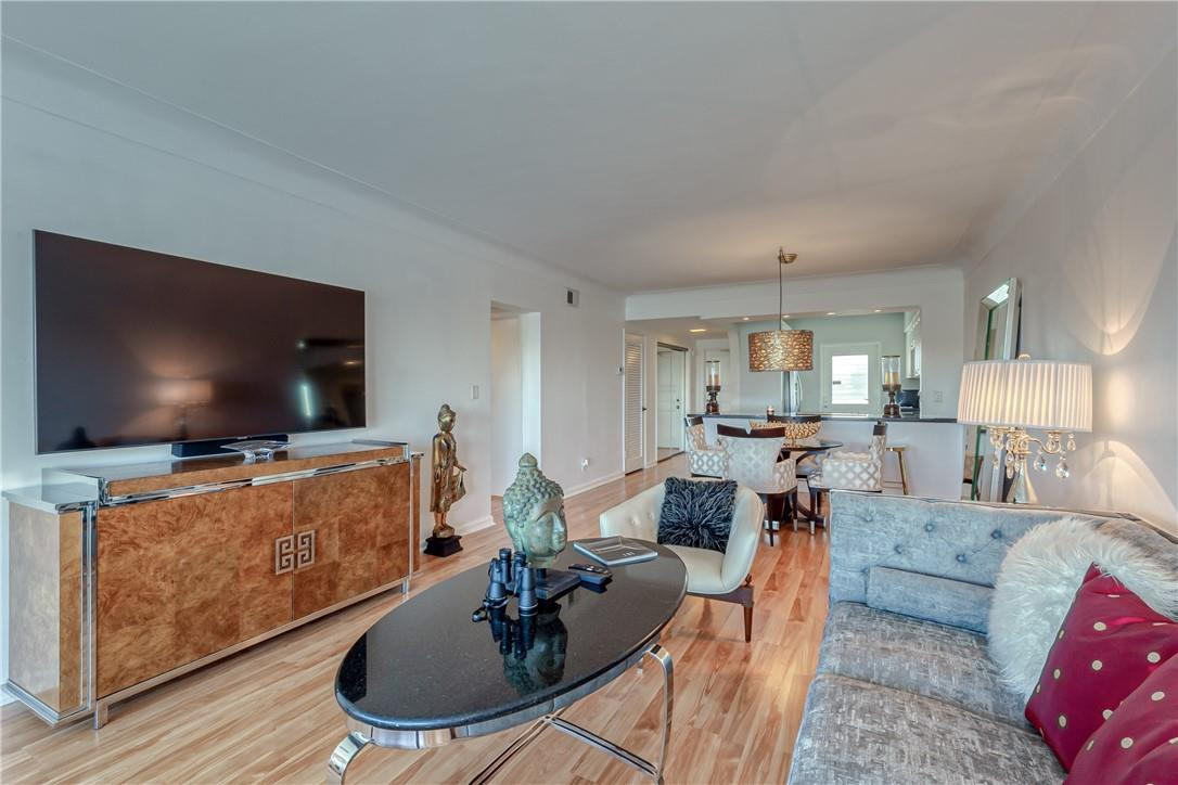 2800 Northeast 30th Avenue, Unit 10D Lighthouse Point, FL 33064 - Photo 12 of 39 Living Area