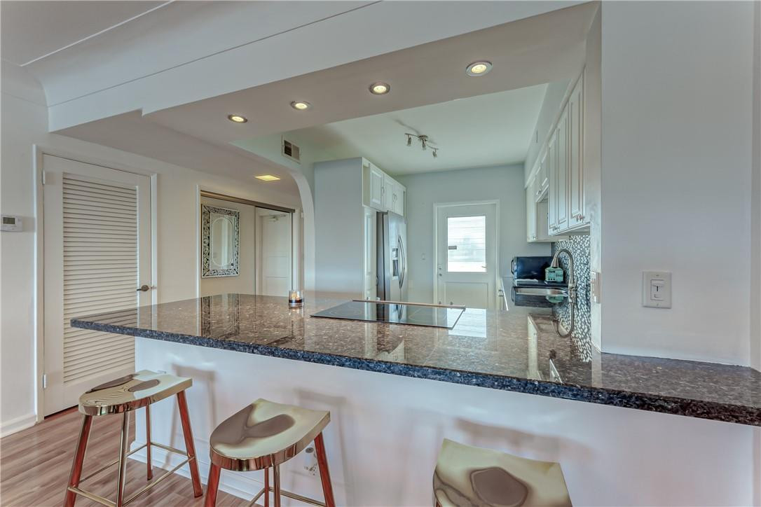 2800 Northeast 30th Avenue, Unit 10D Lighthouse Point, FL 33064 - Photo 17 of 39 Counter Bar perfect for Entertaining