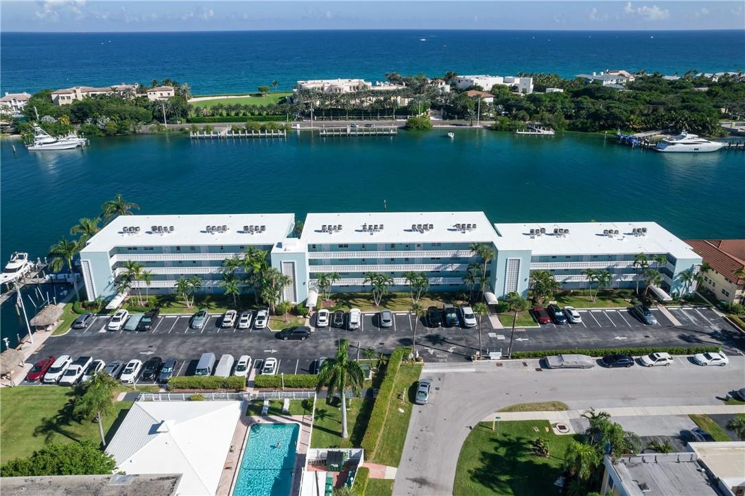 2800 Northeast 30th Avenue, Unit 10D Lighthouse Point, FL 33064 - Photo 37 of 39 Looking East - Beautiful Atlantic Ocean
