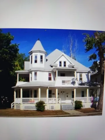 $489,000 | 127 Dickinson Street, Springfield, MA 01108