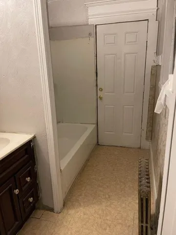 $489,000 | 127 Dickinson Street, Springfield, MA 01108