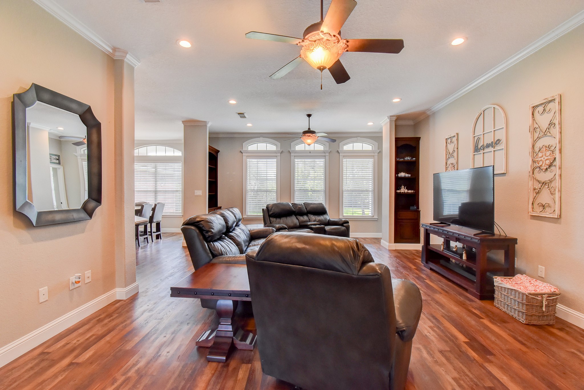 7547 County Road 684D Sweeny, TX 77480 - Photo 47 of 48 Living Room/split floor plan