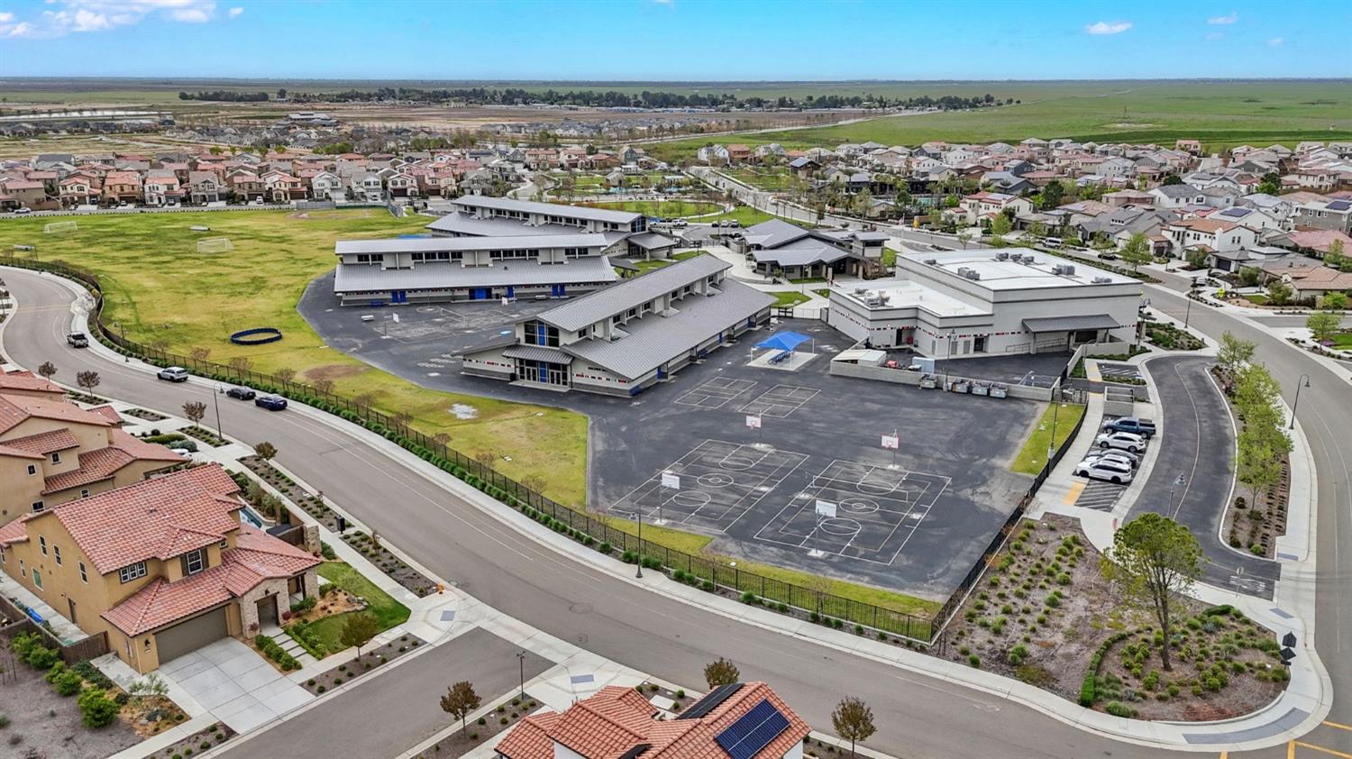 4491 Vineyard Drive Madera, CA 93636 - Photo 44 of 47 a view of a city