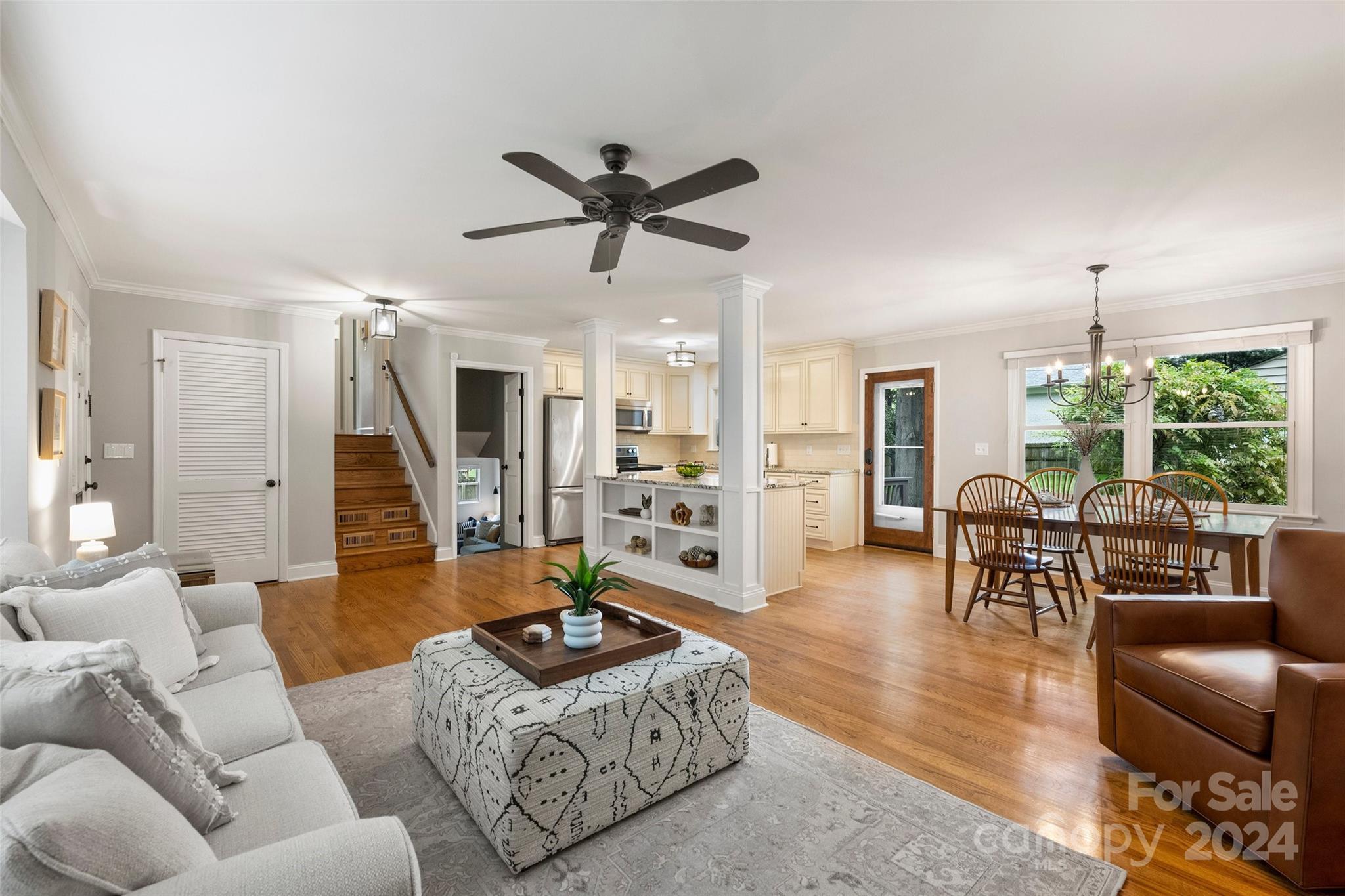 3515 Round Oak Road Charlotte, NC 28210 - Photo 3 of 28 Gallery Image 3
