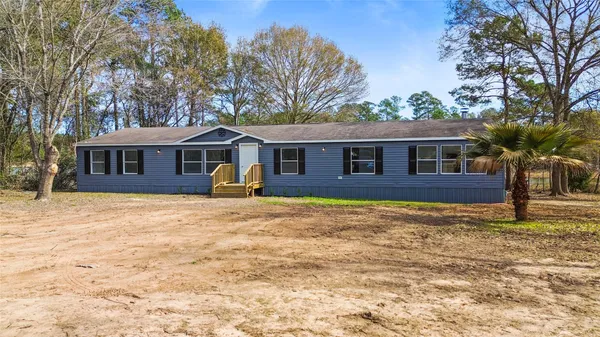 $329,999 | 11759 West Hollyhill Street, Plantersville, TX 77363