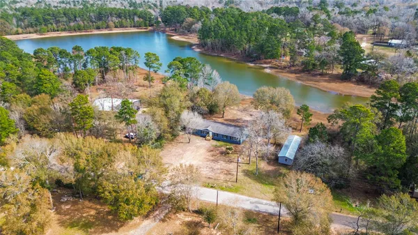 $329,999 | 11759 West Hollyhill Street, Plantersville, TX 77363