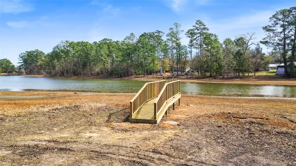 $329,999 | 11759 West Hollyhill Street, Plantersville, TX 77363