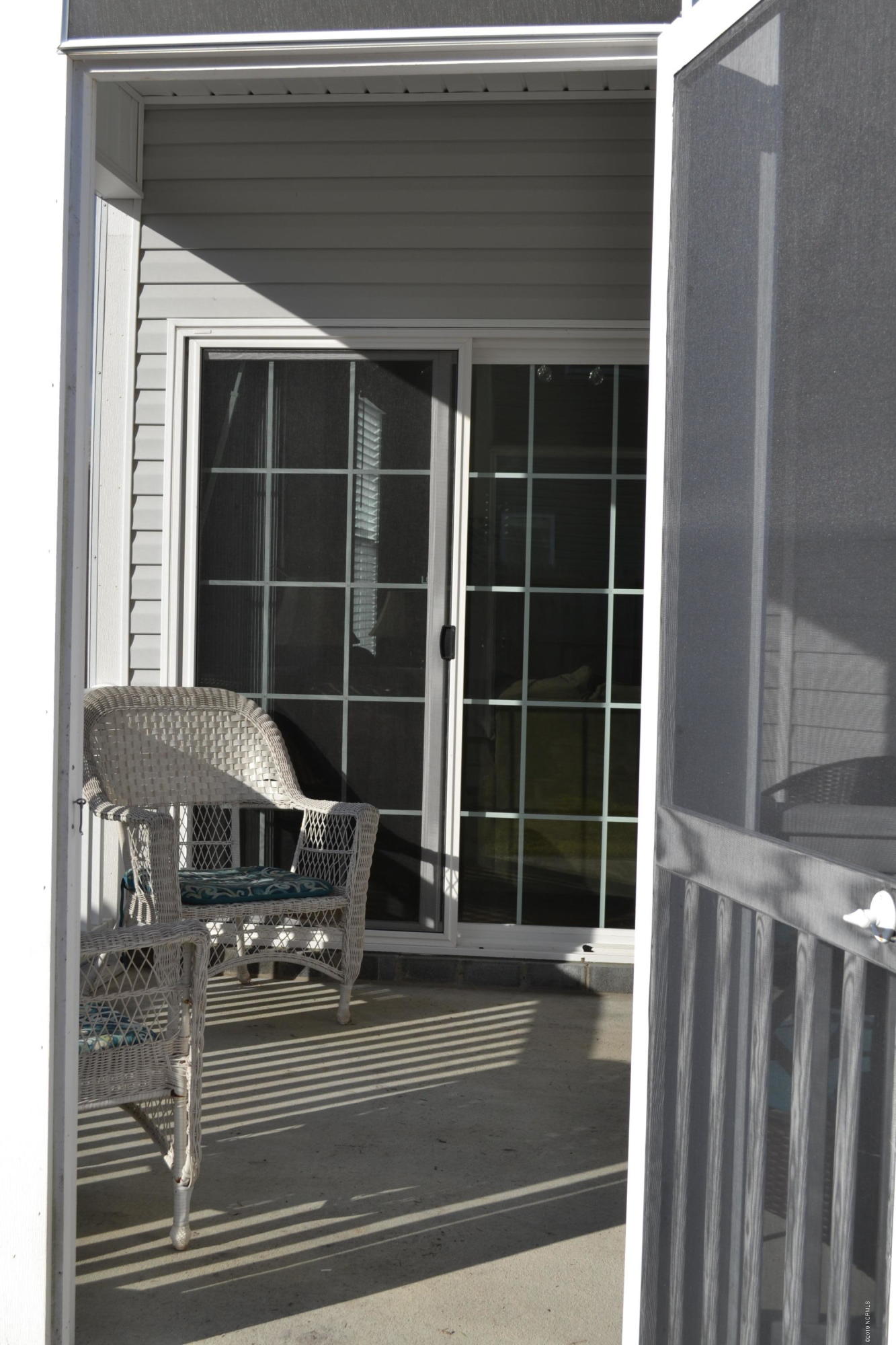 300 Frisco Way Holly Ridge, NC 28445 - Photo 28 of 37 Screened porch