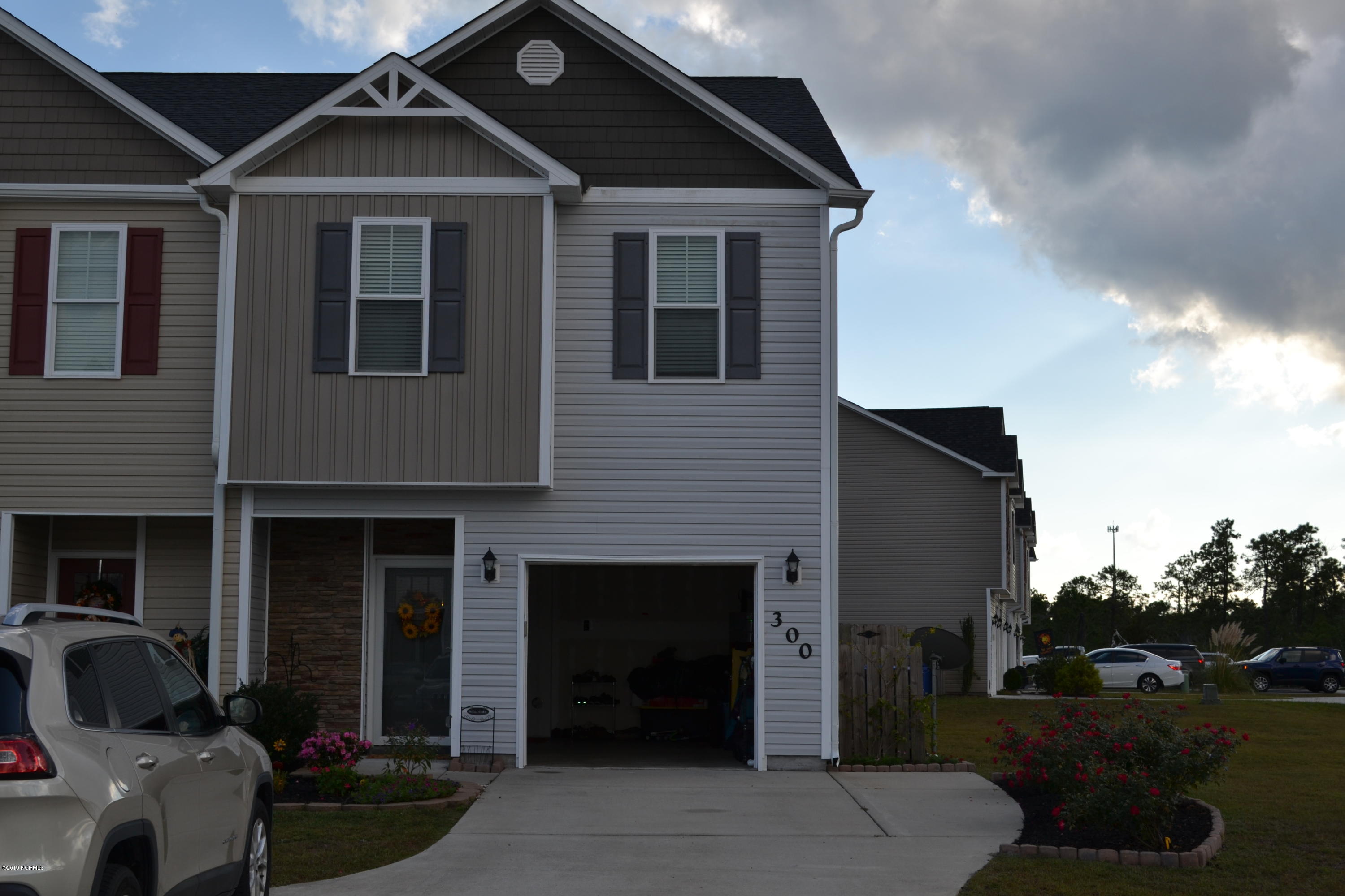300 Frisco Way Holly Ridge, NC 28445 - Photo 3 of 37 DSC_0004