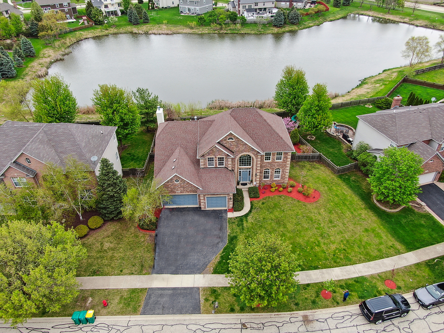 26824 Ashgate Crossing Plainfield, IL 60585 - Photo 2 of 50