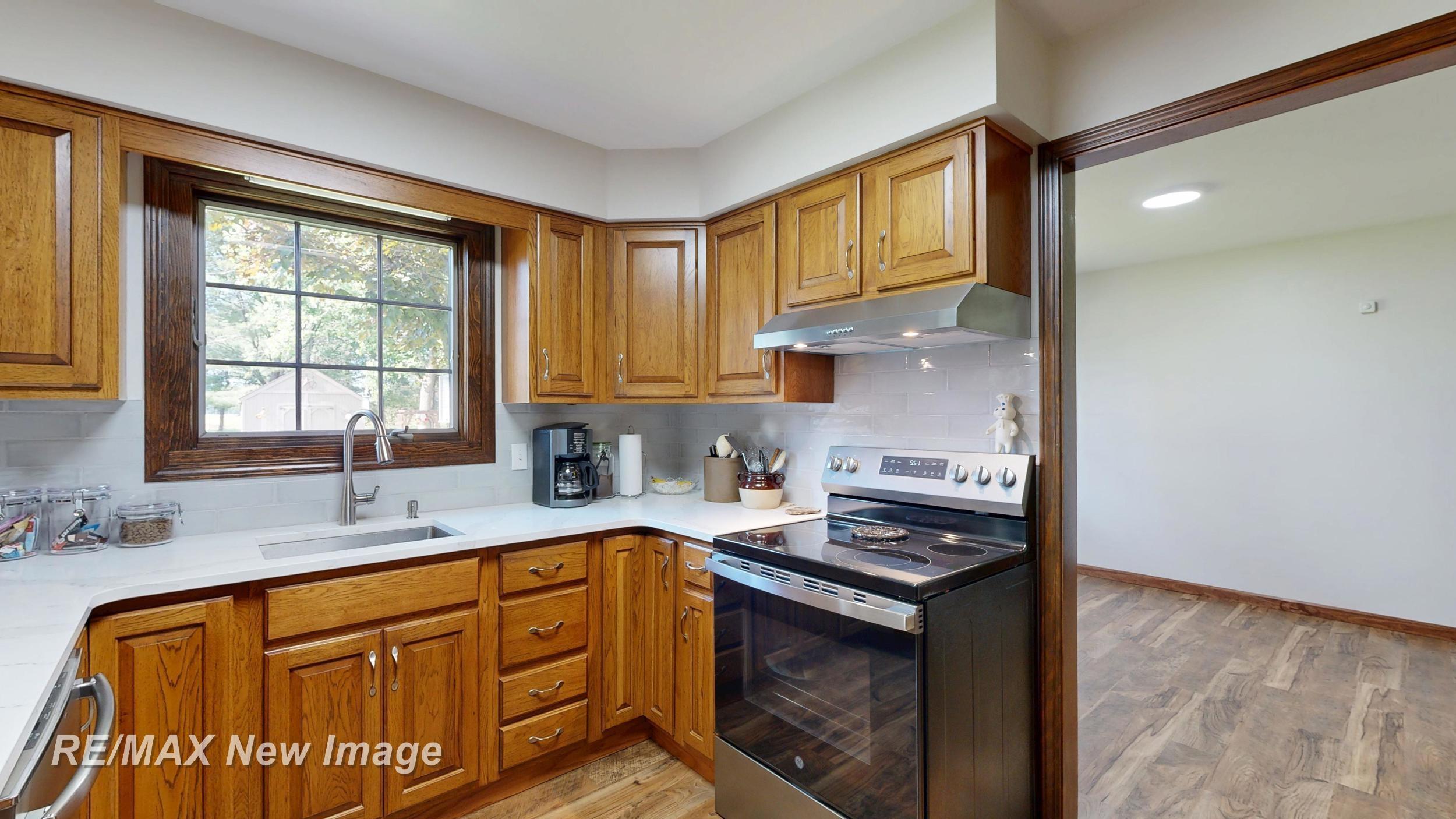 6180 West Freeland Road Freeland, MI 48623 - Photo 17 of 60