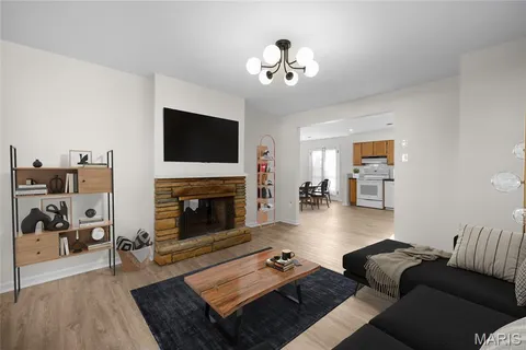 $349,900 | 1503 Wexford Avenue, Webster Groves, MO 63119