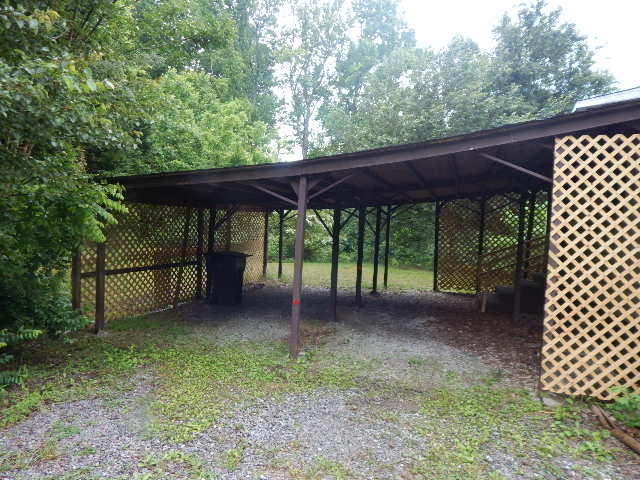 3820 Reeds Chapel Road Morristown, TN 37814 - Photo 5 of 15 009