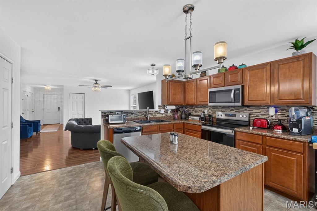 522 Rifle Ridge Drive Wentzville, MO 63385 - Photo 11 of 38 Gallery Image 11