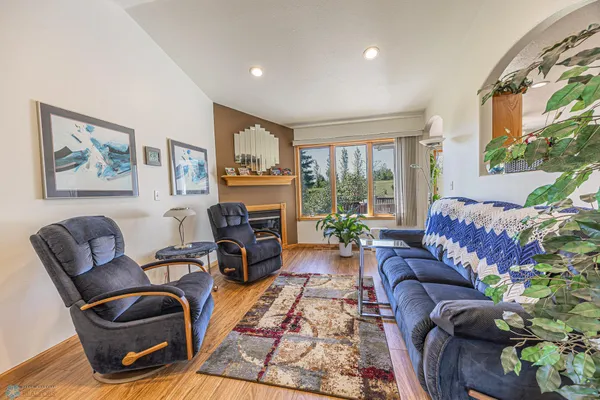 $499,500 | 17063 Lakeview Lane, Audubon, MN 56511
