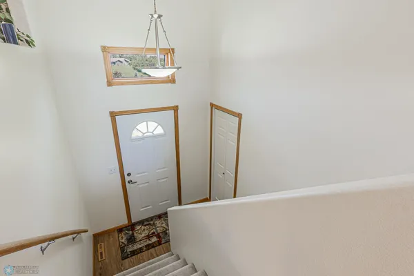 $499,500 | 17063 Lakeview Lane, Audubon, MN 56511