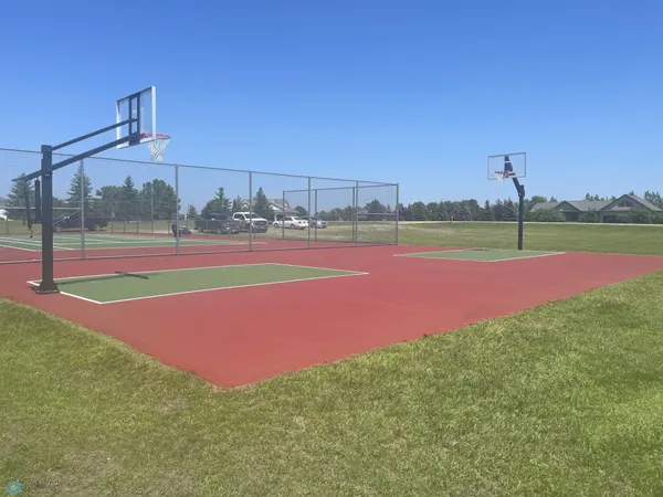 $499,500 | 17063 Lakeview Lane, Audubon, MN 56511